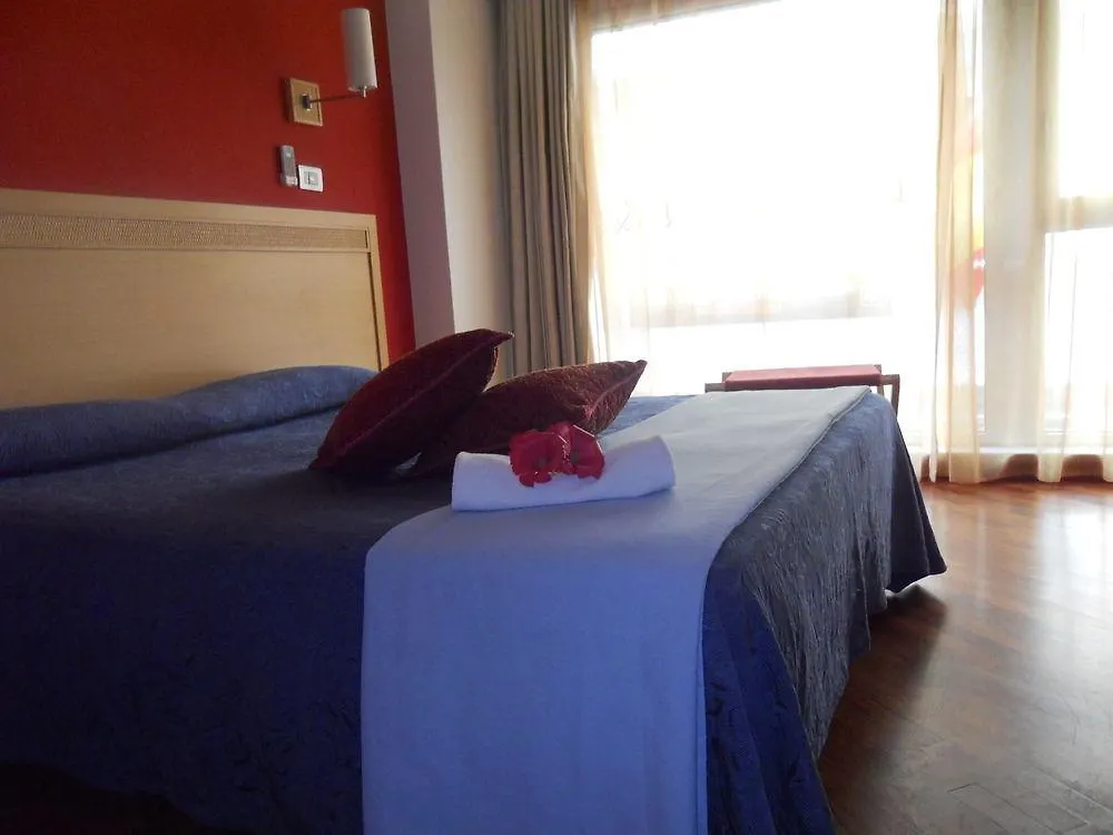 ** Couette-café Catania Crossing B&B - Rooms & Comforts Italie
