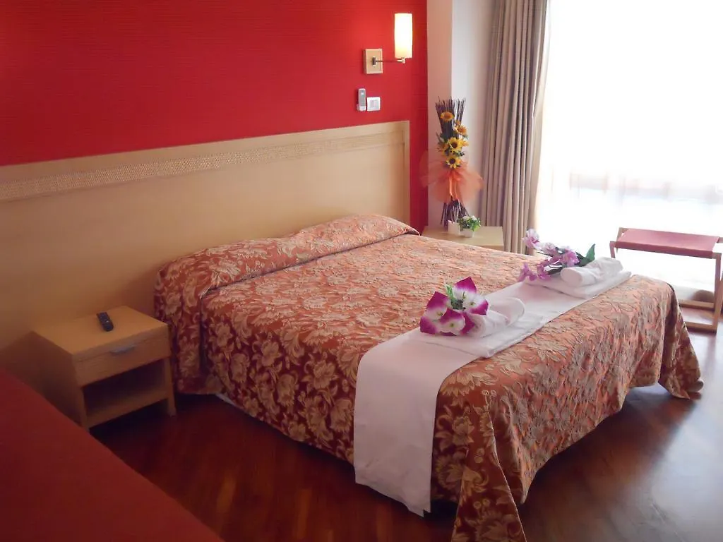 Catania Crossing B&B - Rooms & Comforts Couette-café