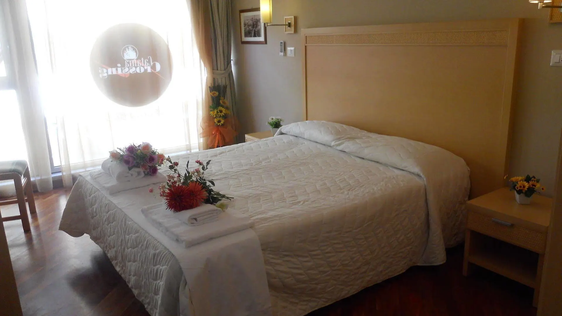 Catania Crossing B&B - Rooms & Comforts Couette-café
