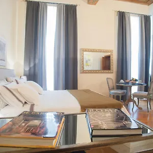 Via Farina Apartment