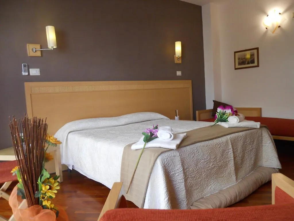 Catania Crossing B&B - Rooms & Comforts Italy